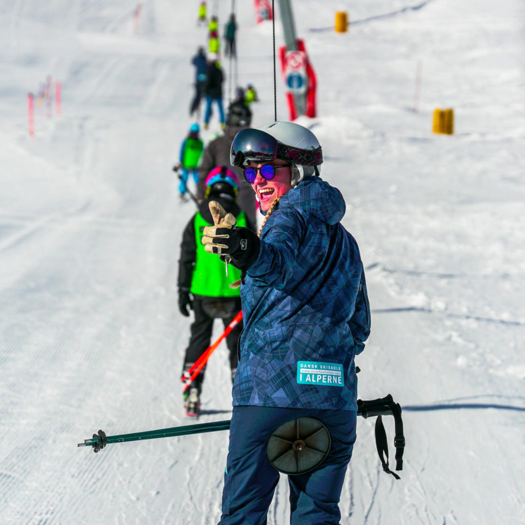 Skischoolonline instruktør i tallerkenlift